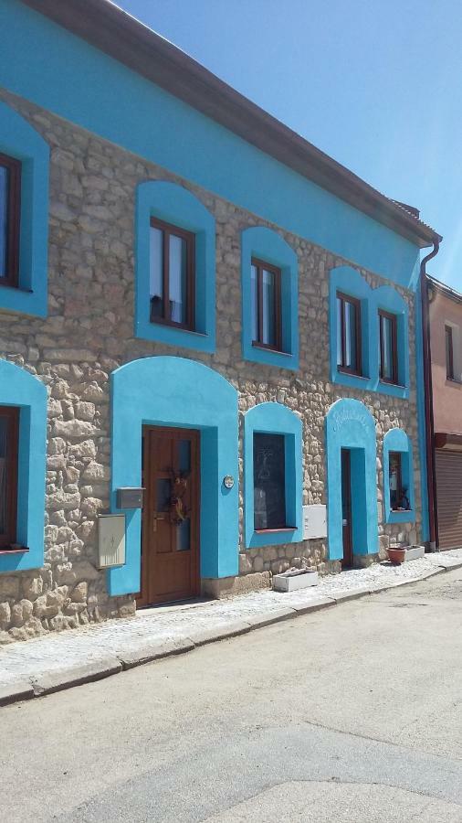 Penzion L'Isola Kunzak Bagian luar foto
